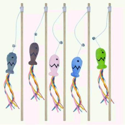 Colorful Ribbons Bell Fish Wand for Cats - Perfect for Playtime and Exercise